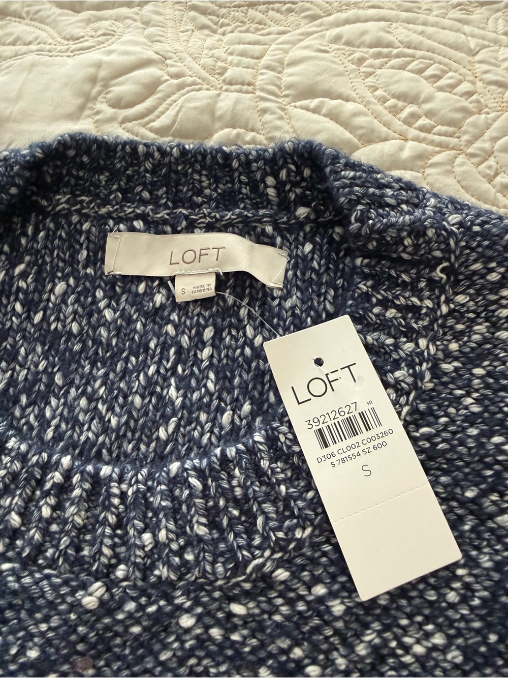 Loft NWT Navy Speckled Knit Sweater Vest - Picture 2 of 6